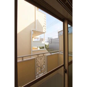 16/28 バルコニー