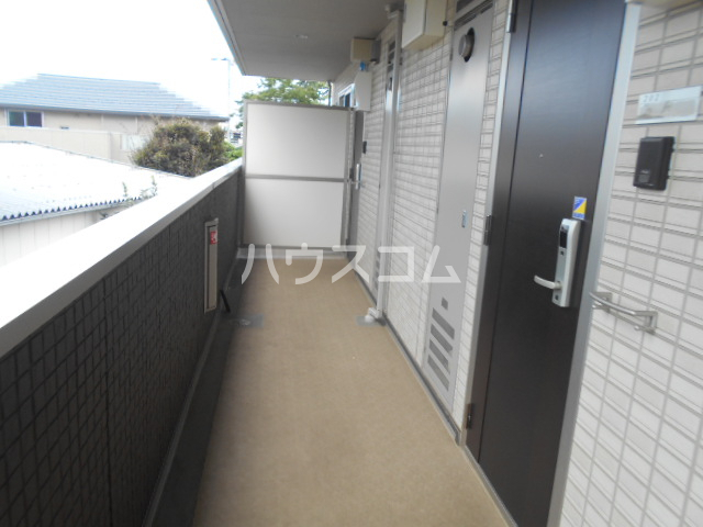 29/30 エントランス