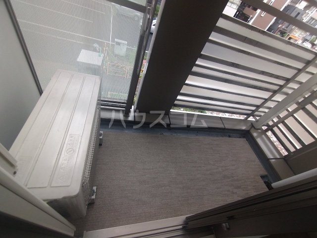 19/30 バルコニー