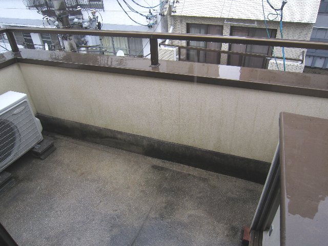 14/23 バルコニー