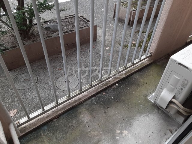 15/28 バルコニー