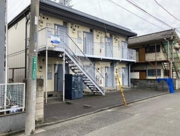 17/27 エントランス