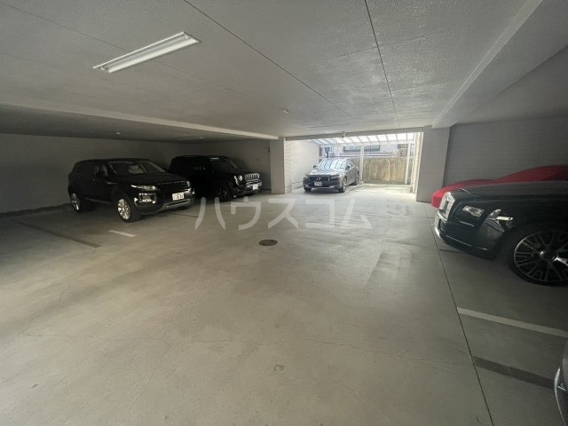 3/5 駐車場
