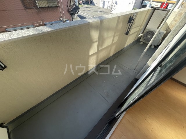 25/30 バルコニー