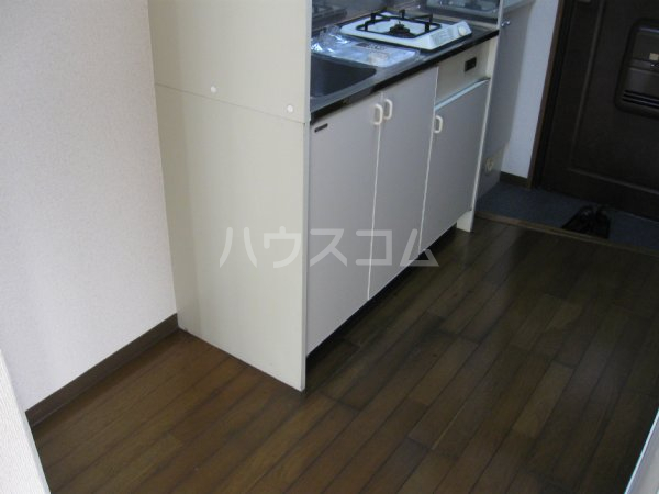 13/30 キッチン