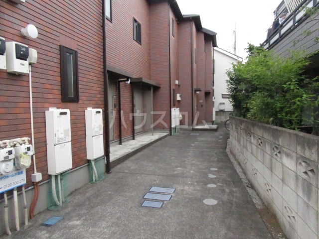 3/6 エントランス