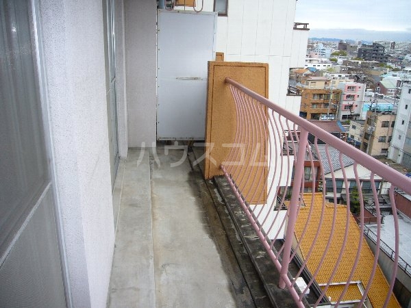 21/28 バルコニー