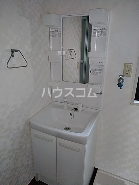 14/28 洗面