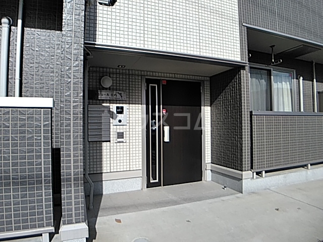 17/24 エントランス