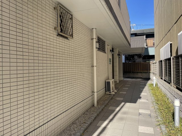 3/5 エントランス