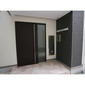 2/7 エントランス