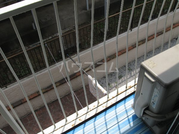 16/28 バルコニー