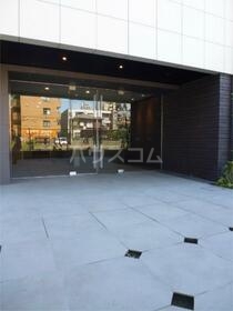 22/30 エントランス