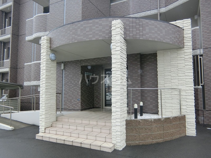 19/24 エントランス