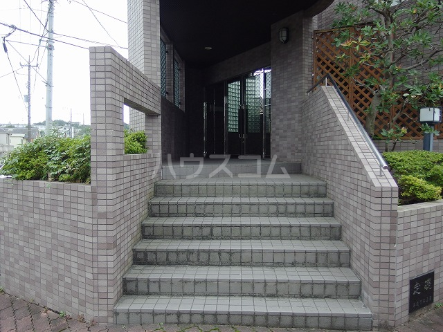 2/10 エントランス