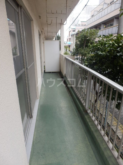 13/25 バルコニー