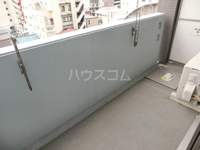 17/28 バルコニー