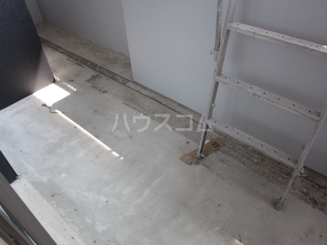 18/29 バルコニー