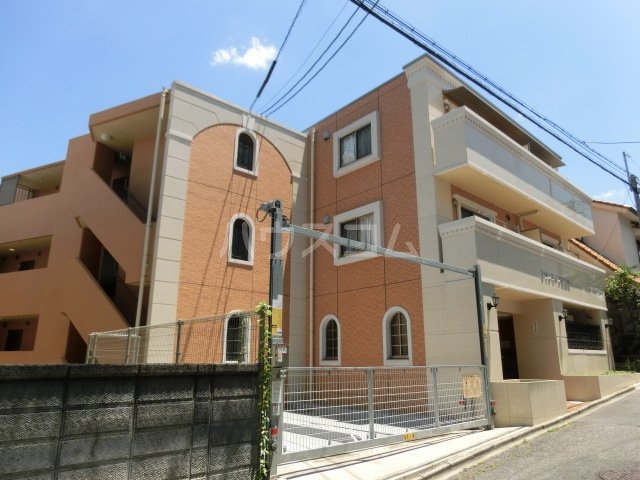 2/30 外観