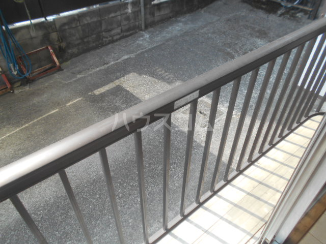 20/30 バルコニー