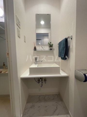 13/30 洗面