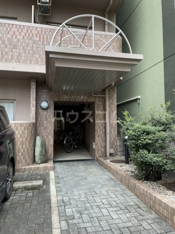 19/28 エントランス