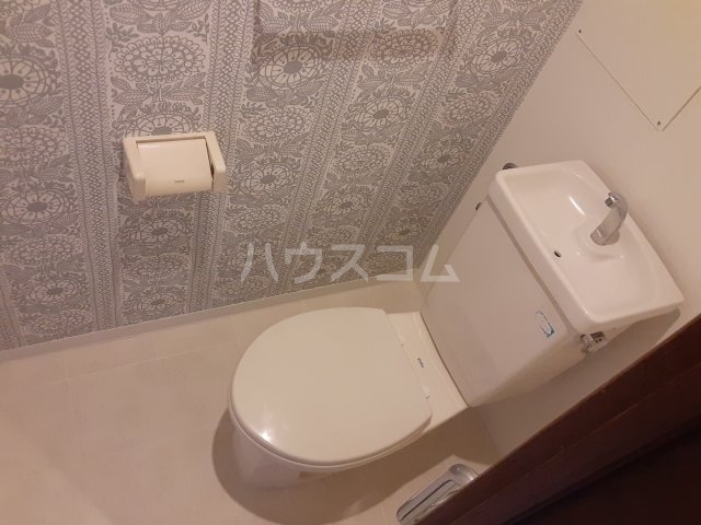 13/30 トイレ