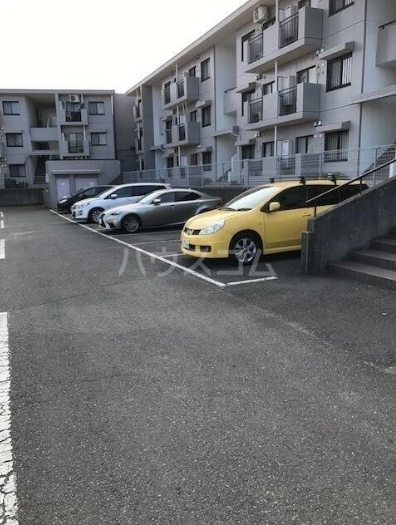 16/26 駐車場