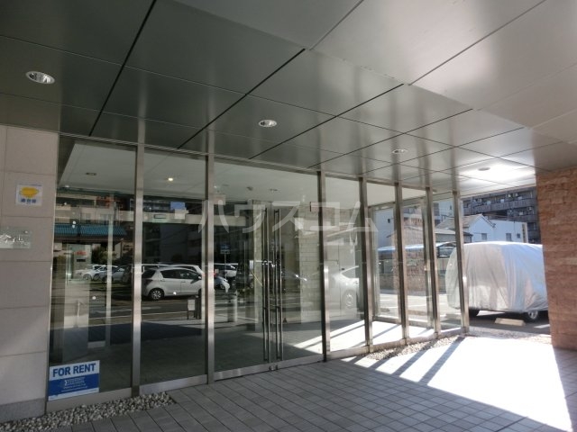 2/6 エントランス