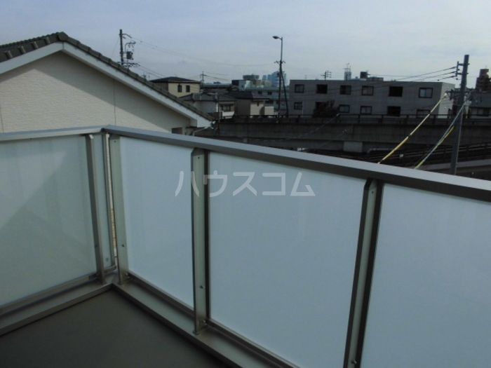 14/23 バルコニー