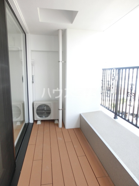 16/28 バルコニー