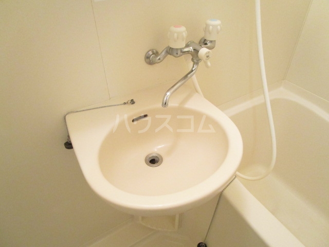 14/30 洗面