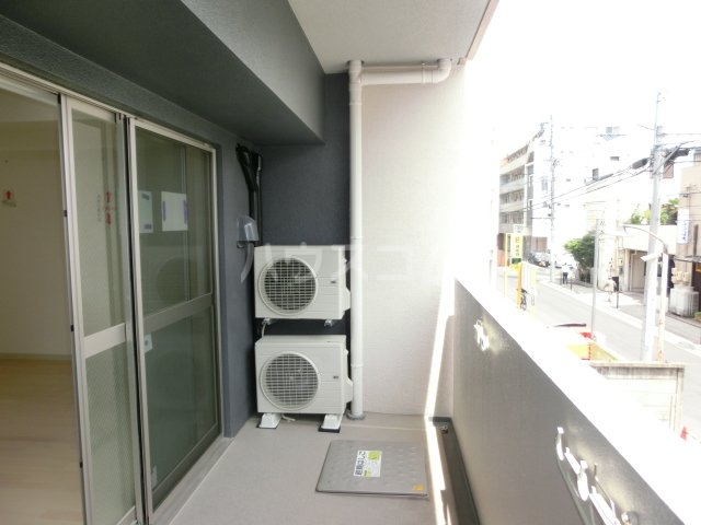 19/28 バルコニー