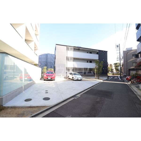 19/25 駐車場