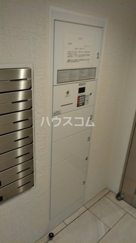 21/26 エントランス