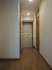 22/30 エントランス