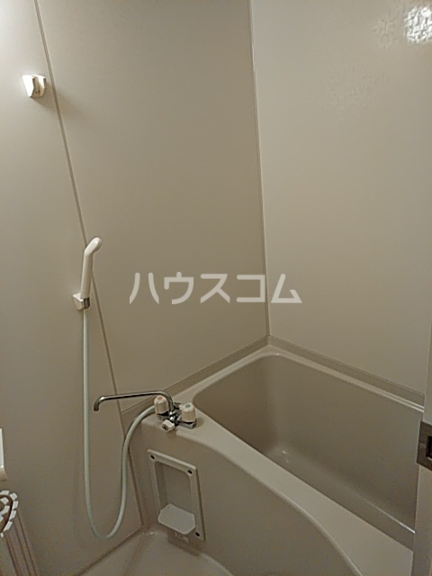 14/30 浴室