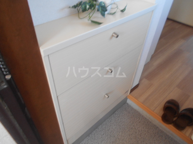 22/30 エントランス