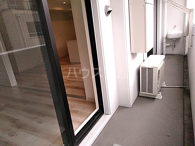 14/27 バルコニー