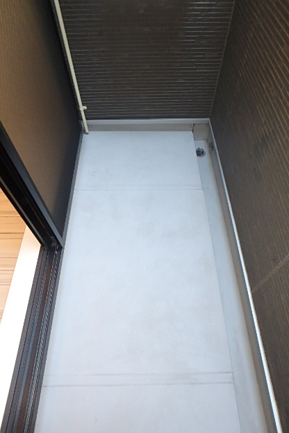 16/24 バルコニー