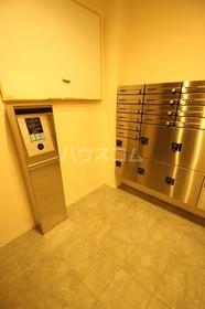 19/28 エントランス