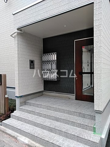 20/25 エントランス