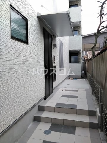 29/30 エントランス