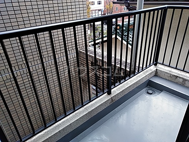 18/30 バルコニー