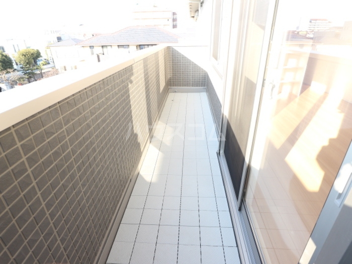 13/28 バルコニー