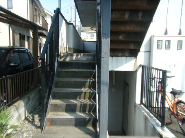 21/28 エントランス