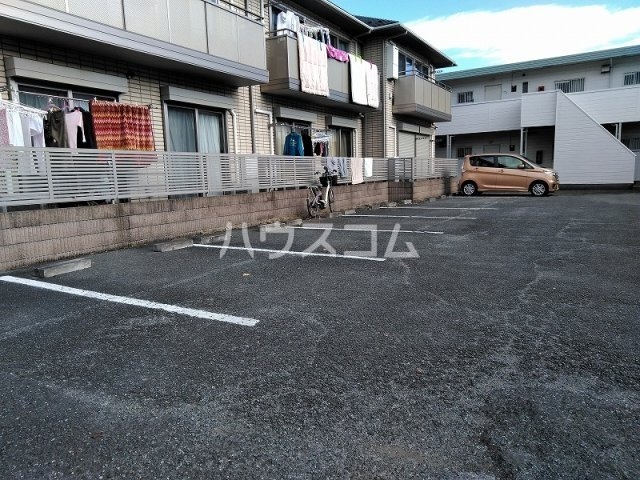 2/10 駐車場