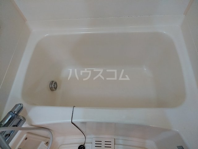 15/28 浴室