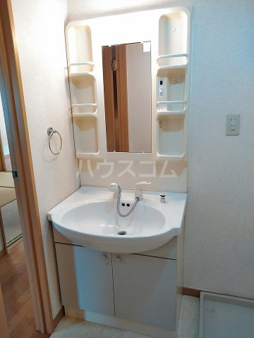 17/28 洗面
