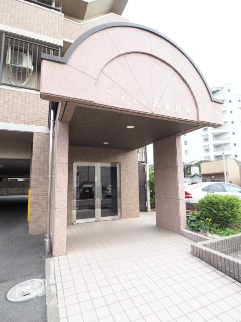 21/29 エントランス